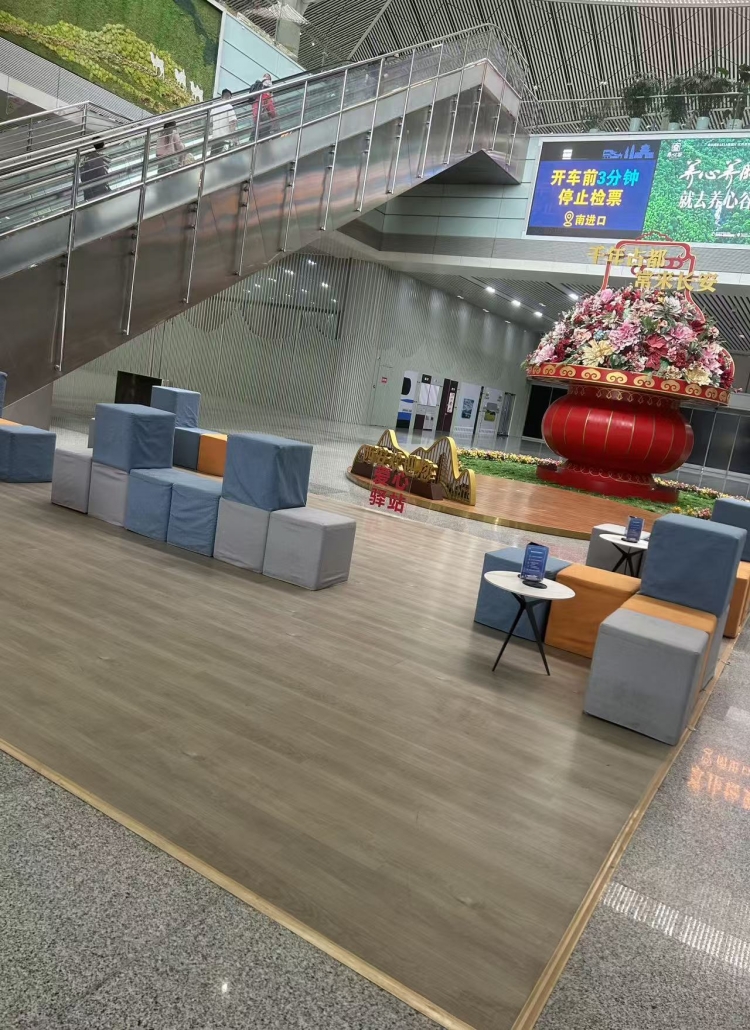 商場石晶地板工程案例